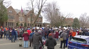 Gov. Walz responds to protests over return to office policy