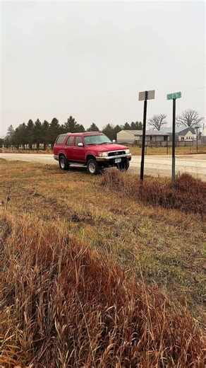 Can’t wait for this to be ban on the road#fyp#toyota#4runner#sundaydriver#mn