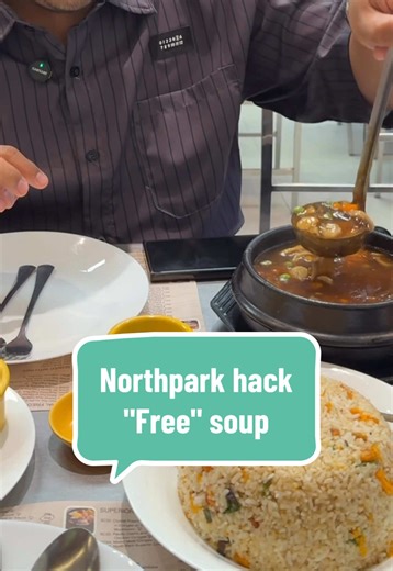 Pag nag Northpark kayo try nyo ung fookien fried rice with sauce (SFR 30). Ung sauce nya sabihin nyo on the side lang, and you basically get a bowl of thick seafood soup/sauce for an additional 75 pesos lang from your normal yang chow. #northpark #chinesefood #chinoyfood #weekendeats #restaurantrecommendations