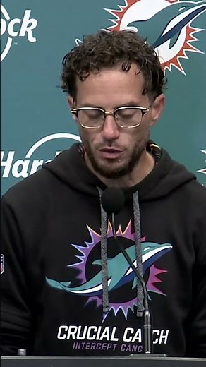 Dolphins coach Mike McDaniel on Tyreek Hill's sideline moment #shorts