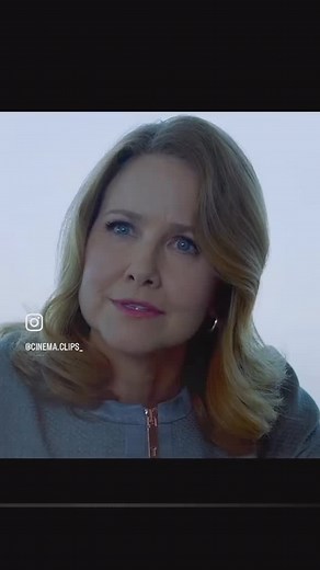 Business Fortunes on Instagram: "This unforgettable scene from “Legion” showcases David Haller’s immense psychic abilities and his disruptive presence. When David (Dan Stevens) enters the meeting room, he casually begins reading the minds of everyone present, exposing their thoughts and secrets with unsettling precision. Among the group is Melanie Bird (Jean Smart), the authoritative leader, whose curiosity is piqued by David’s mysterious confidence. When Melanie asks who David is, a man in the
