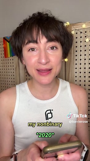 🏳️‍🌈 how 2 nonbinary people fell in love... with @Laurenzo ❤️❤️❤️ | In Love