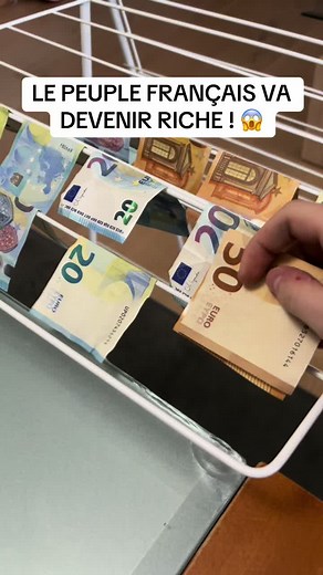 Tu valide l’astuce ?? 🤩 #tiktokfrance🇨🇵 #fyp #apprendresurtiktok #humour