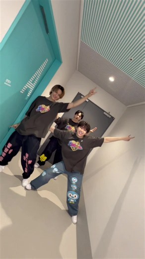 待って…✨しおざきオンステージ🪩🕺 #佐野勇斗 #吉田仁人 #しおざきだいち #MILK #ときユニ | milk