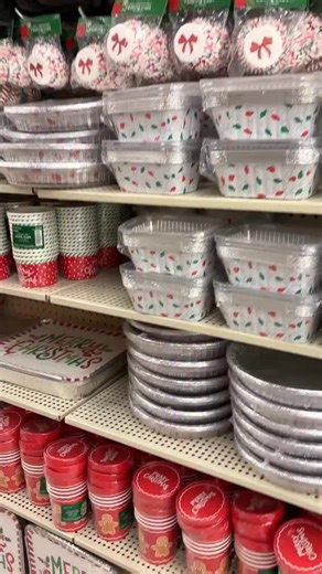 The Christmas treat container aisle at Hobby Lobby has my attention now! So many different ways you can pack up goodies. Keep the containers on hand and they are perfect to send left overs with your guests. #hobbylobbyfinds #christmastreats #christmascooking #homelife #christmassnacks | Craftee with Amanda Jane
