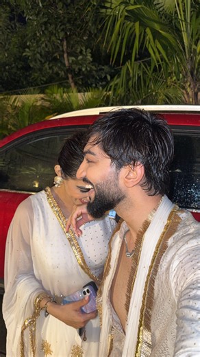 Prachi Solanki on Instagram: "Always in-sync 🤟🏻😎 Outfit @annupatel"