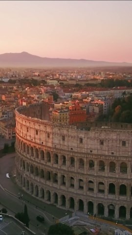 Where ancient ruins meet city rooftops: Discover Rome by drone