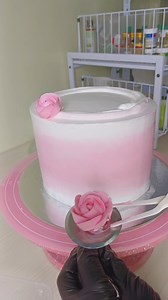 Floral Cake! | How to pipe easy rose flower | Simple and easy Floral cake design! | Girl cake! | Cook and Bake by Lea T.