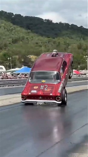fastest and most dramatic completed drag race run. Which one wins?