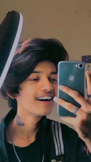 홑홞홨홝홪 홟홖홫홖 諾 on Instagram: "#vishujava"