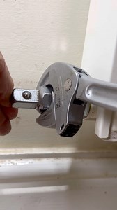 215K views · 954 reactions | This is how I plumb in my radiator tails using xpro gripaloc #asmr #asmrsounds #plumbing #toolbag #pipes #tools #cleancopper #plumbertools #pressfit #soldering #copper #handtools #work #diy #howto #plumber | Mmplumber | Facebook