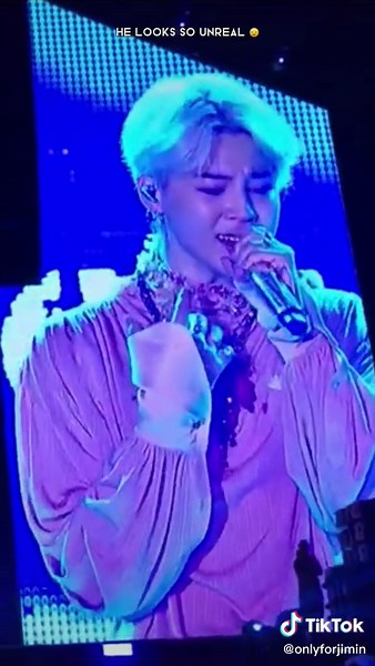 the way he sings brings me to tears 😭 #jimin #bestvocals #onlyforpjm