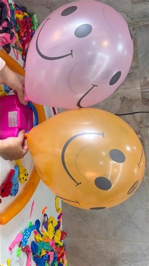Watch Smiley Balloons Inflate Instantly with Electric Pump! #poppballons #balloon