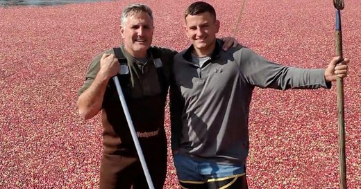 From farm to holiday dinner table: A look at the evolving cranberry industry