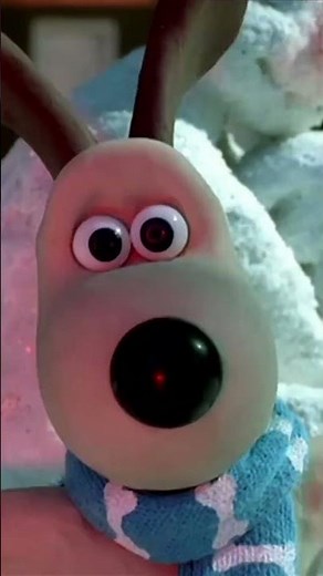Gromit's Masterpiece vs. The Snowmanatron | Wallace & Gromit #shorts