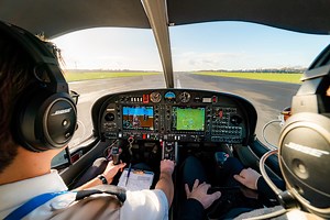 Airline Pilot & Management