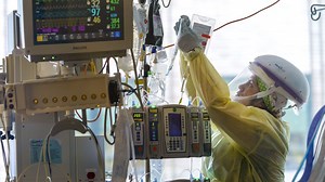 Oregon officials announce vaccine booster guidelines, as COVID-19 trends vary in different parts of the state