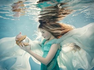 Adelka, Underwater photography, Behind the scenes