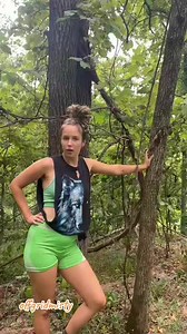 OffGridMisty & the hand dug root cellar 🥳💚 #offgrid #offgridmisty #progressvideo #updatevideo #rootcellar #rootvegetables #valife #tnlife #tinyhomelife #tinyhouselife #rastas #nature #handdug #handtoolsonly | Life off Grid Misty