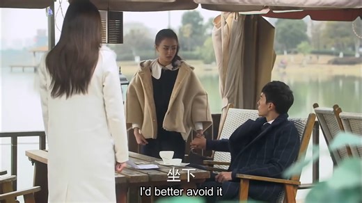 🌼只因单身在一起 |Singles Villa 心機小三使壞後裝無辜，怎料下秒總裁當面揭穿她的真面目，她臉都氣歪了！ The scheming mistress pretended to be innocent, but the president directly exposed her lies, making her regret all! #只因单身在一起 #SinglesVilla #郑元畅 #徐璐 #中国电视剧 #cdrama #chinesedrama | 愛追劇的阿香