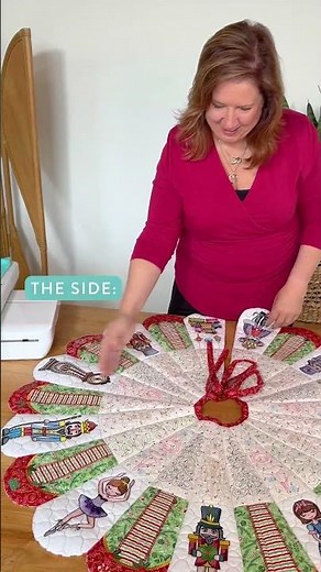 Tree Skirts - Perfect from EVERY Angle! #TwirlYourSkirt #AllARoundAwesome #ChristmasTreeSkirt
