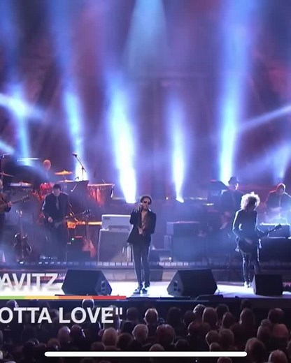 Lenny Kravitz Live Cover of 'Whole Lotta Love' at Kennedy Center Honours 2012