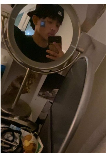 Accidental Zoom-In Moments: A Closer Look