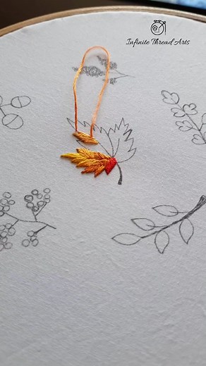Autumn leaves embroidery 🍁 Autumn Botanical elements. Complete video tutorial on my YouTube channel 'Infinite Thread Arts'. Link in bio. #handembroidery #handmade #embroiderydesign #embroideryart #embroideryflowers #leafembroidery #autumnleaves #embroiderydesign #nakış #ricamoamano #botanicalembroidery #bordar #bordadodeflores #bordados #bordadoamano #bordadolivre #bastidorbordado #artesanato #artesanatocriativo #broderie #kasnak #bordadopersonalizado #bordadospersonalizados #bordando #ricamo #