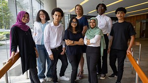 9.3K views · 16 reactions | The BEYOND ALBERT Program offers Bronx high school students a unique opportunity to perform research at a Montefiore Einstein Comprehensive Cancer Center lab with leading scientist mentors. To apply, please go to https://beyondalbert.apply.einsteinmed.edu/ | Albert Einstein College of Medicine | Facebook