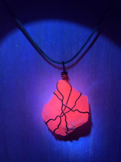 Pink Mangano Calcite Necklace, Solid Copper Wrapped, Genuine Leather, Glows Under UV Light! - Etsy