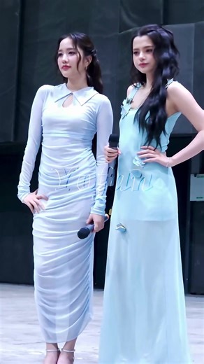 227 reactions · 6 comments |  Do sexy pose together FREENBECKY READY TO SHINE #BlackmoresxFreenBeck #FreenBecky #ฟรีนเบค #srchafreen #beckysangels | Adi | Facebook