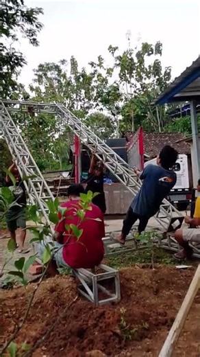 Proses loading menaikan Riging salon Audio Am pro