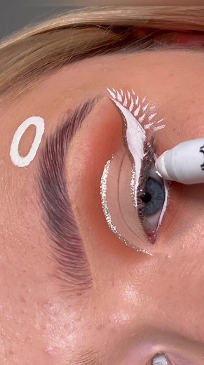 Simple Angel Halloween Makeup Look Tutorial