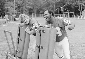 Ex-Giants defensive tackle John Mendenhall dead at 72