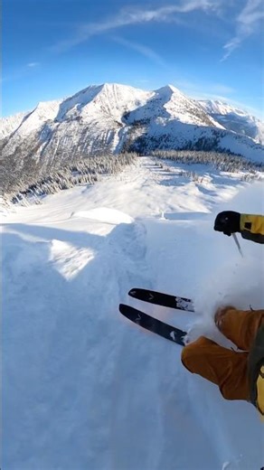 CMH Kootenay hosts Steep Shots & Pillow Drops—catch a top 2022 clip with Carter McMillan. 🎥 ‪@GoPro‬