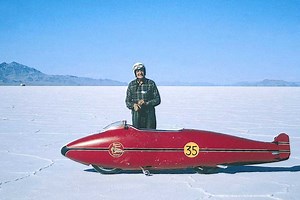 Burt Munro: Offerings to the God of Speed