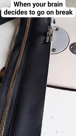 20 reactions · 10 comments | When your brain decide to go on break. I just wanted to fix a simple zipper — I mean very simple oo Next thing, my head just knock patapata  I couldn’t even remember the easy method again, so I went for the stressful zipper closure ever for me. After finishing the bag and cleaning my workspace, guess what? That’s when my brain decided to remember the simple way  The thing pain me sha, but nah human being I be. | Idowu Amuda | Facebook