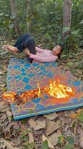 Bushcraft Skills: Clever and Useful idea in forest #outdoors #bushcraft #camping #survival #shorts