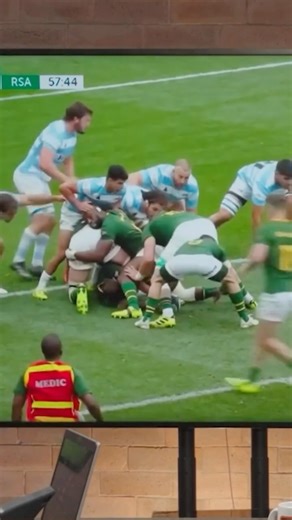 Boks Unpacked X The Verdict on Instagram: "Breaking the Dam Wall 💥🇿🇦 Precision. Power. Teamwork. The Boks at their best. What are your thoughts on the Boks breakdown? Catch the full breakdown now on YouTube! 🎥 #Springboks #Rugby #BoksUnpacked #JeanDeVilliers #HanyaniShimange #KevinFoote #RugbyChampionship #SouthAfrica #RugbyFans"