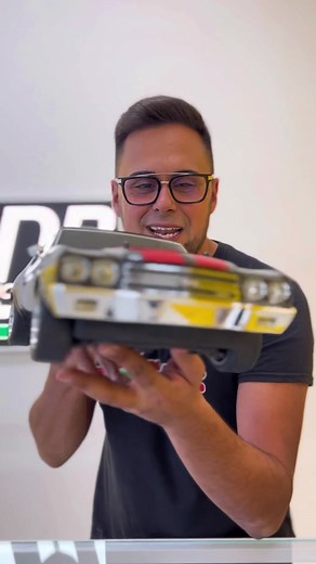 Dettagliata Chevrolet Chevelle del 1970: Unboxing di un modello Kyosho