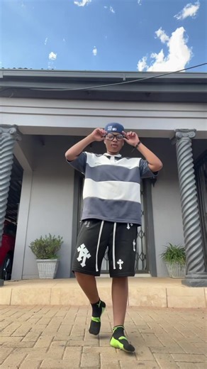 Chomi yami ye boza🔥🕺🏽 dc:@W4DE #fypシ#tiktoksouthafrica🇿🇦#dancechallenge#viral