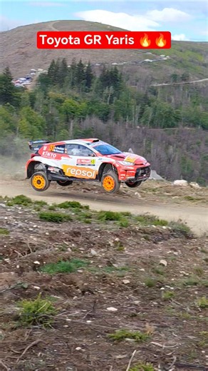 🚀 TOYOTA GR YARIS RALLY2 💥 GRANDE SALTO! 😱 O QUE ACHASTE? COMENTA! #rally #flatout #wrc