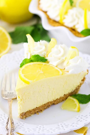 Lemon Mascarpone Cream Pie Recipe | Easy Homemade Lemon Cream Pie