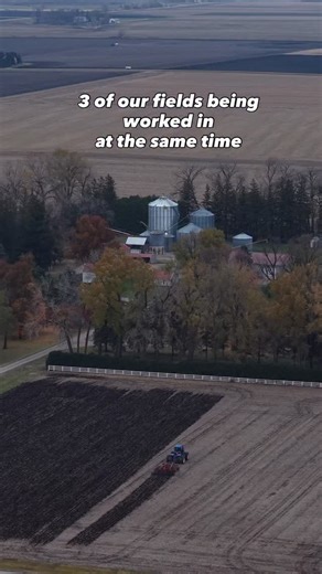 James Pieper on Instagram: "Lots of action around the farm right now -Anhydrous Application (Nitrogen Fertilizer) -Chicken Litter Spreading -Fall Tillage (burying chicken litter)"