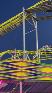 ¡APROVECHA 2X1 EN BRAZALETES DE LUNES A JUEVES! adquiriendolo entre 5 pm y 7 pm. Abrimos todos los días hasta el domingo 6 de agosto en la Arena Monterrey, desde las 6:00 p.m. 🎡🎠🎢 La feria más grande y espectacular del estado ya está aquí con más de 40 juegos mecánicos🗼, circo 🎪, 🤹‍♀️shows infantiles, juegos de destreza, y antojitos mexicanos 🌮. Diversión y AMBIENTE FAMILIAR. Recibe un boleto gratis para el SORTEO DE UN AUTO o un CHEQUE POR $298,500 pesos por cada brazalete comprado y tam