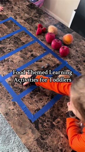 Finished up our 5th homeschool unit!🍓🥑 #foodlearning #sensorybins #homeschoolpreschool #playingpreschool #sortingactivity