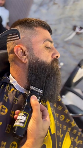 #chatgpt #barbershop #hair #beard #hairstylist #haircut #photoshop #usa #hairstyle #photos | white sh beard