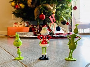 The Grinch Surprise Play set 2018 Movie Akkie Review
