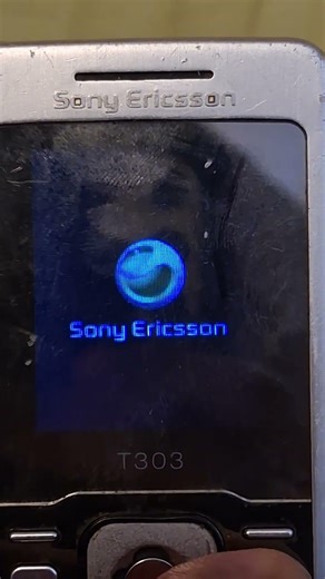 Sony Ericsson T303 - on/off (O2)