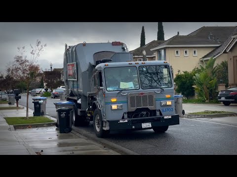 California Waste Solutions | Peterbilt 320 Heil Rapid Rail Garbage Truck (#SJ703)